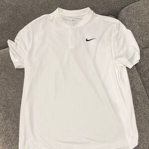 Nike Men's White training shirt